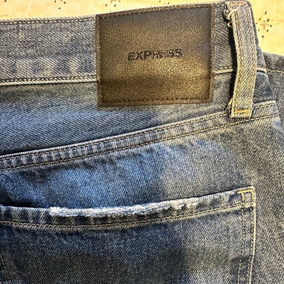 Express High Rise Jeans - Picture 6 of 8